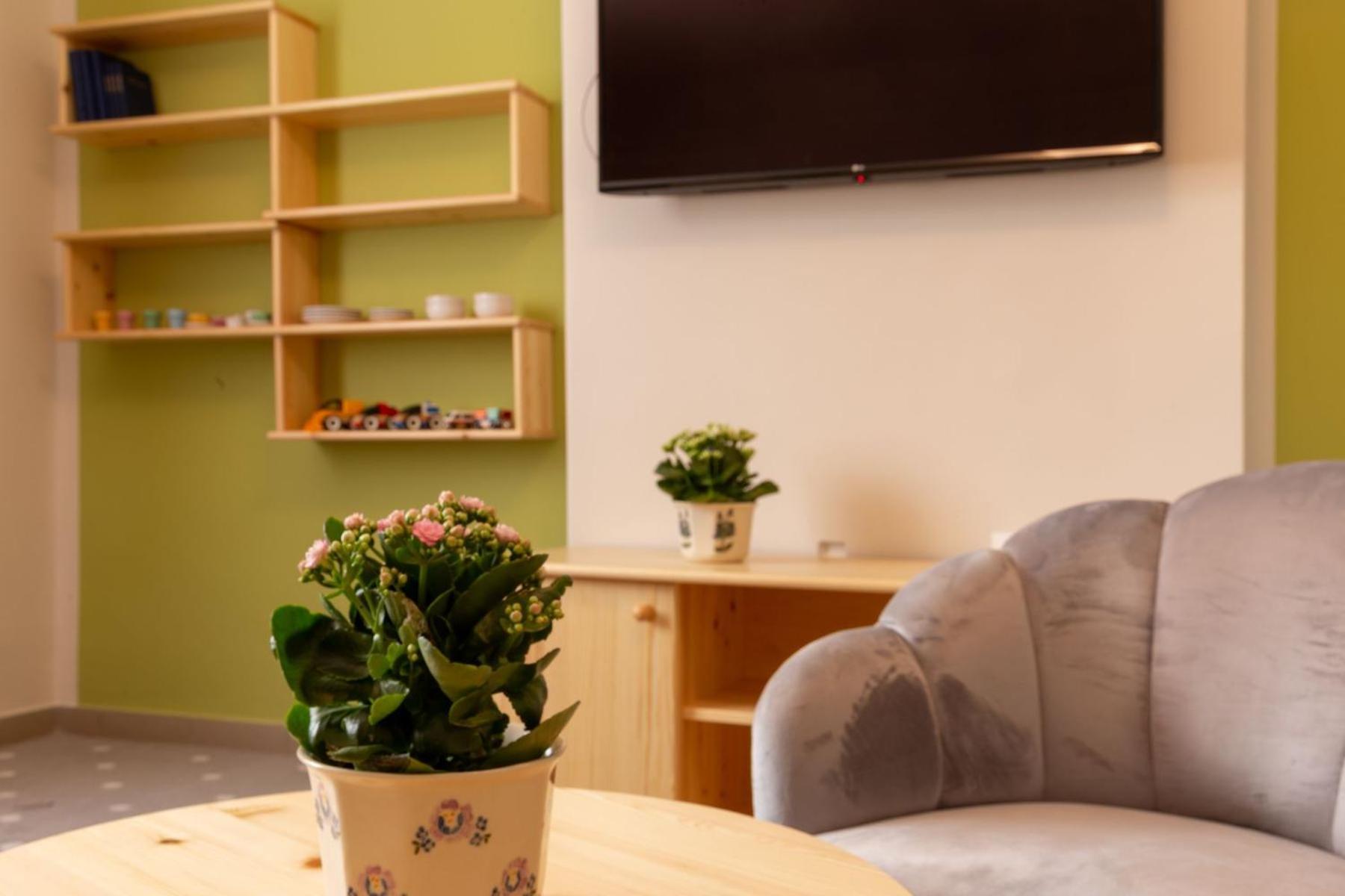 Csoemoeri Vendeghaz Hotel Csomor Екстериор снимка